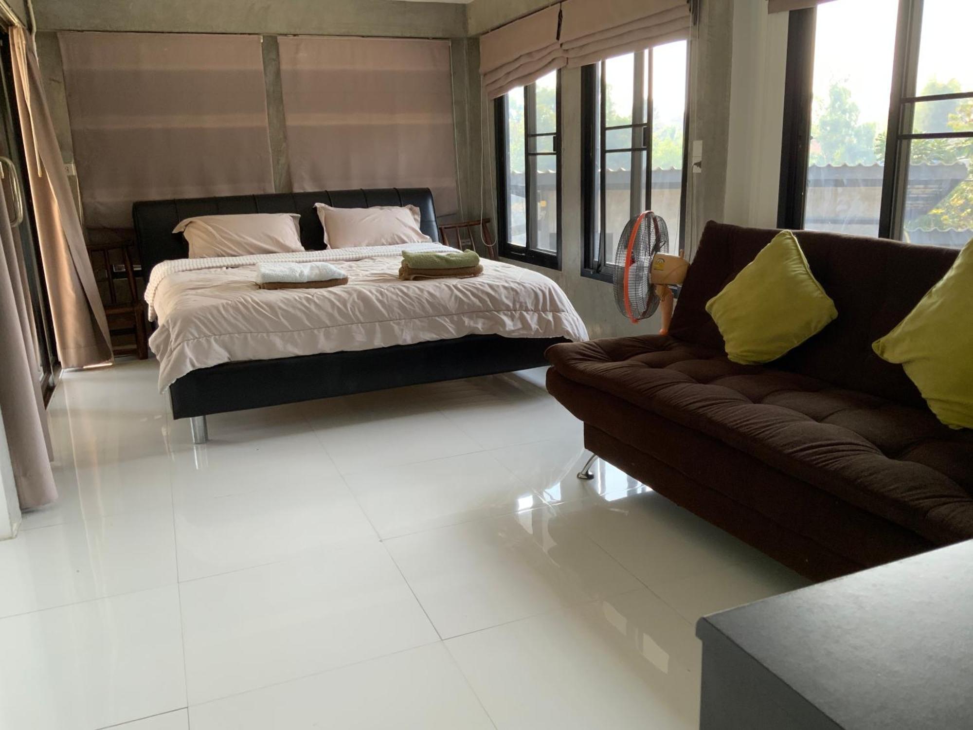 Muang Kosum Morocco Blue Cafe By Chilong River Farm Resort מראה חיצוני תמונה